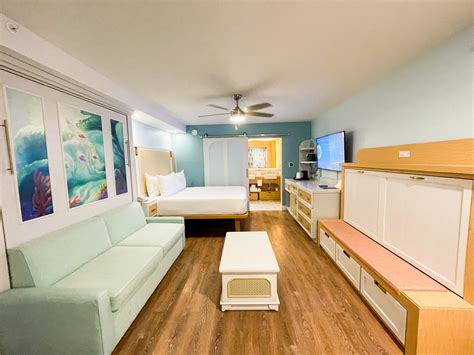 Here’s a First Look at the Newly Themed Rooms at Disney’s Caribbean ...