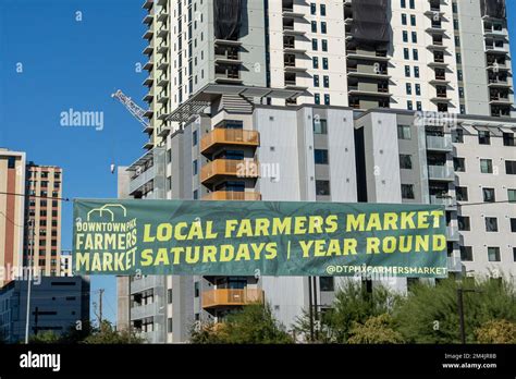 Downtown phoenix farmers market hi-res stock photography and images - Alamy