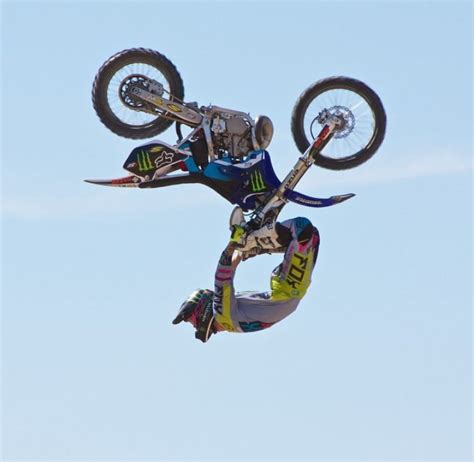 Motocross | Trick | Motocross love, Motocross riders, Freestyle motocross