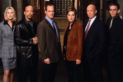 See The Original Cast of 'Law & Order: SVU': Then and Now