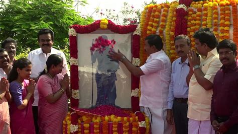 Floral tribute to Avvaiyar statue ministers - YouTube