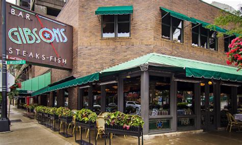 Explore Gibsons Bar & Steakhouse Chicago