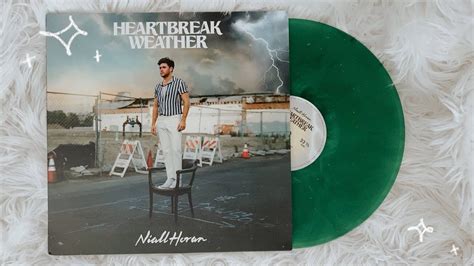 niall horan - heartbreak weather (vinyl unboxing) Chords - Chordify