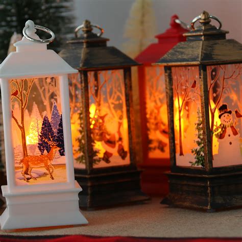 Dreamy Outdoor Christmas Lantern Lights | Pragmism
