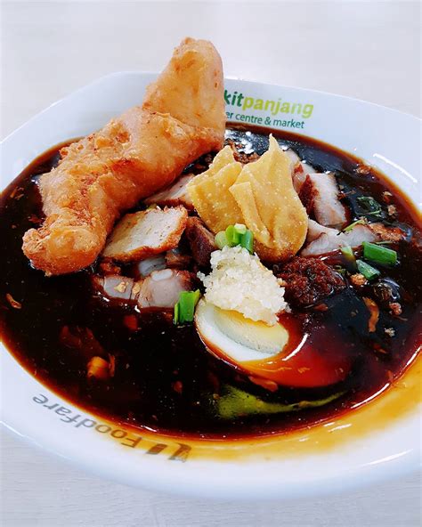 7 Bukit Panjang Hawker Centre Stalls Under $3 Including Beef Pho And Caramel Egg Pudding ...