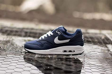 Nike Air Max 1 GS "Midnight Navy/Legend Blue" | Hypebeast