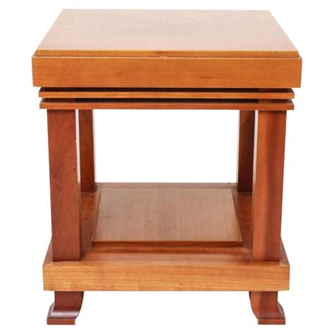 Frank Lloyd Wright Tables - 37 For Sale at 1stdibs