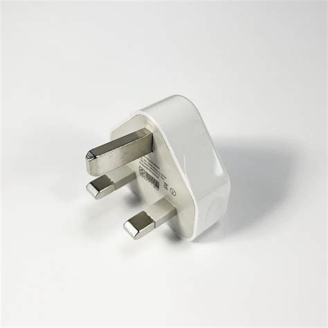 Single outlet USB Plug Adapter - Retro Style Media