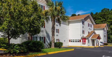 Pet-Friendly Hotel in Darien, GA | Red Roof