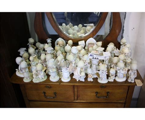 LARGE LOT OF PRECIOUS MOMENTS FIGURINES - Able Auctions