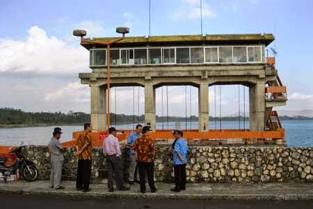 Keretakan Waduk Sutami Diobservasi - Rief Awa Blog