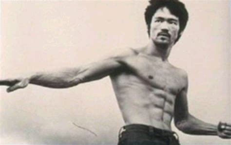 Bruce Lee’s Training – How’d He Get So Ripped? Want to know about Bruce ...