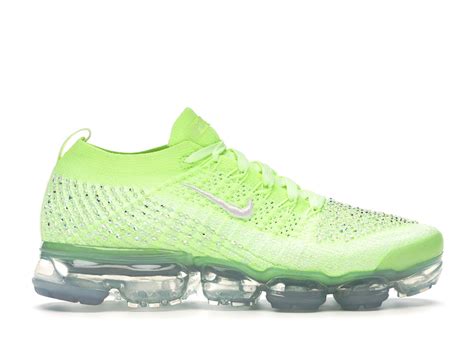 Nike Air Vapormax Flyknit 2 Lxx Swarovski Volt (w) in Lime Green (Green ...