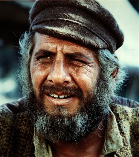 Chaim Topol, 'Fiddler on the Roof' actor, dead at 87