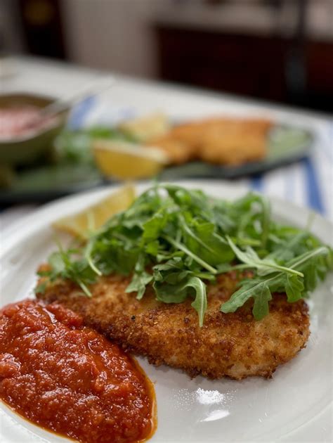 RECIPE: EASY CHICKEN MILANESE (CHICKEN CUTLETS) — Martie Duncan