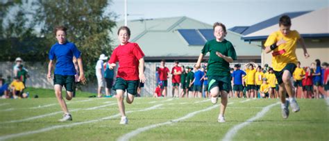 View Karangan Hari Sukan Sekolah Menengah Images Sukangallery - Riset