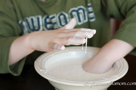 Cornstarch & Water Experiment - Plain Vanilla Mom