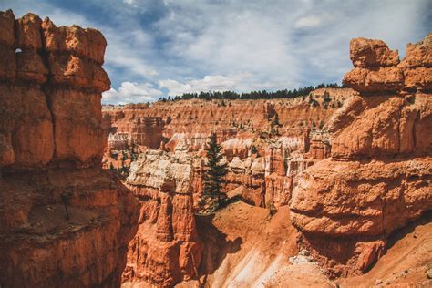 navajo loop bryce canyon Red Around the World