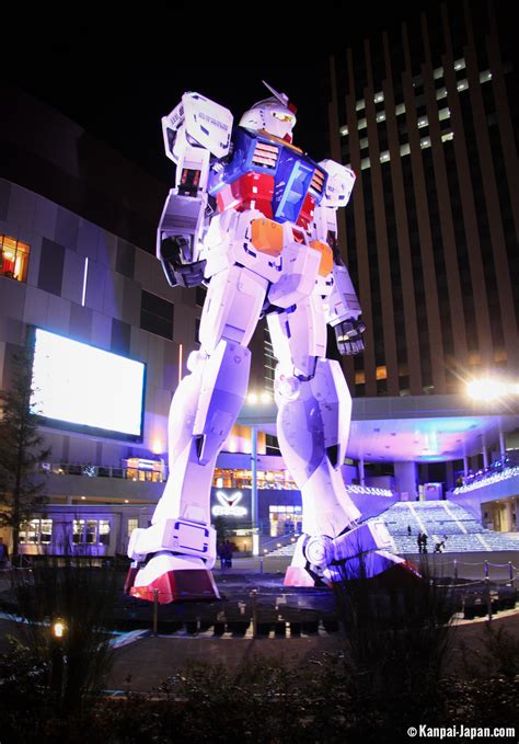 Life Size Gundam Statue - Odaiba's giant robot