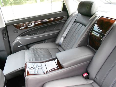 2012 Hyundai Equus - Reclining rear seat Ballet Beautiful Workout ...