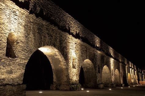 Aqueduct and Roman baths in Almuñécar - Official Andalusia tourism website