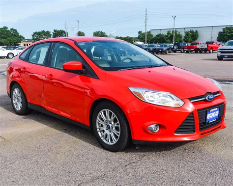 Pre-Owned 2012 Ford Focus SE FWD 4dr Car