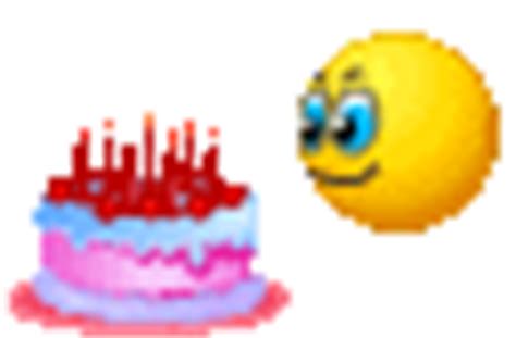 Birthday Cake emoticon | Emoticons and Smileys for Facebook/MSN/Skype/Yahoo