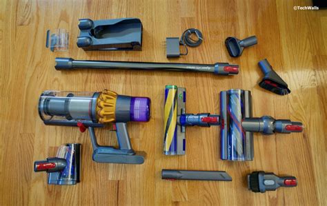 Dyson V15 Detect Cordless Vacuum Cleaner Review - Should You Upgrade ...