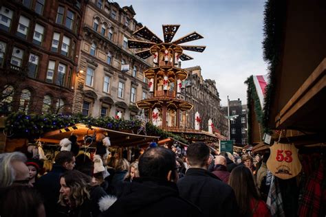 Winter Festivals and Christmas Markets in Scotland (2023 Update)