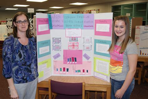 Southport Middle School holds science expo – LucieLink