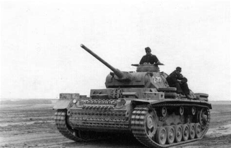 Panzer III Ausf. J with 50-mm cannon (KwK 39 L/60) : r/TankPorn