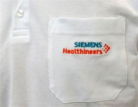 Siemens Healthineers Raises Outlook on Demand for Rapid COVID-19 Tests