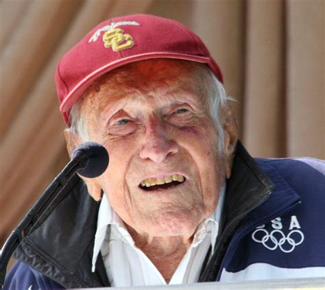 Louis Zamperini - Wikipedia