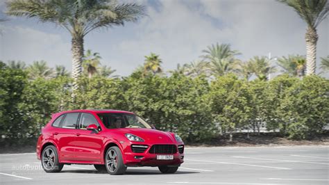 PORSCHE Cayenne GTS Review - autoevolution