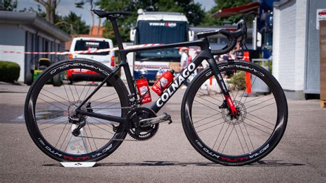 A detailed look at Tadej Pogacar's all-new prototype Colnago bike ...