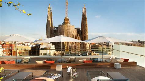 Barcelona Rooftop Bars - An Ultimate Guide, List + Map