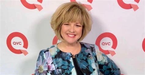 What Happened to QVC Host Carolyn Gracie?