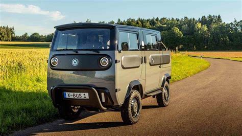 German start-up unveils unusual range of electric vans with solar panels