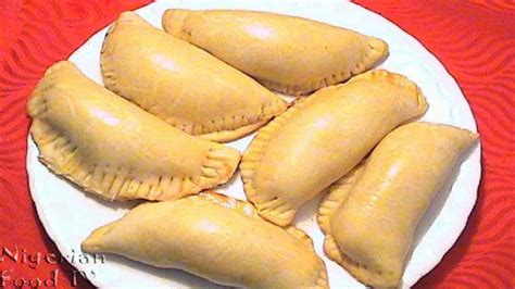 How to Make Nigerian Meat Pie | Nigerian Snacks recipes - YouTube