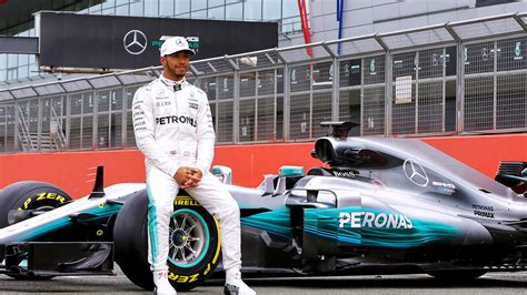 Lewis Hamilton Mercedes / Mercedes's new car debut at Silverstone ...