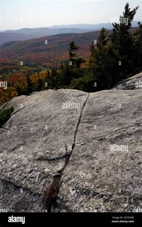 Fall colors in Vermont Stock Photo - Alamy