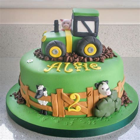 Ideas for birthday party cakes for pre-school and early years, ages 1 to 6. | Farm birthday ...