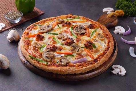 Order Veggie Supreme Pizza online from Ovenstory