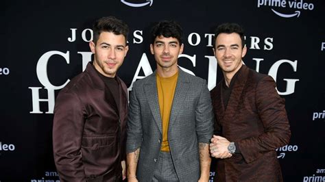 Jonas Brothers documentary 'Chasing Happiness' is out, and here's what ...