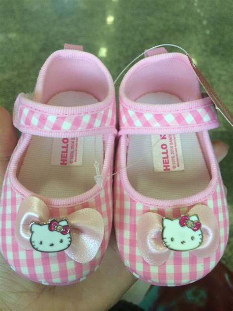 Hello kitty baby shoes | Baby shadow box, Baby shoes, Hello kitty baby