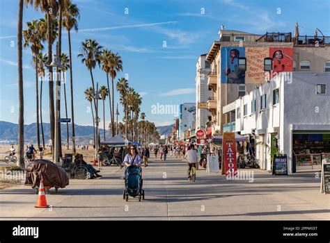 Venice Beach Boardwalk Stock Photo - Alamy