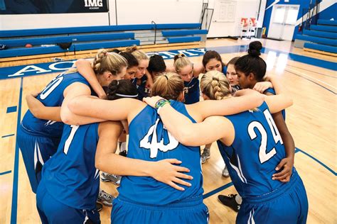 Girls Basketball Camps - Girls Basketball Training | IMG Academy 2019