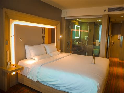 Novotel Manila Araneta Center: Why You Should Stay at the Executive Suites | Hotel Review ...