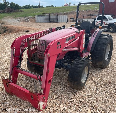 Mahindra 4110 MFWD tractor in Pineville, MO | Item JQ9745 sold | Purple Wave