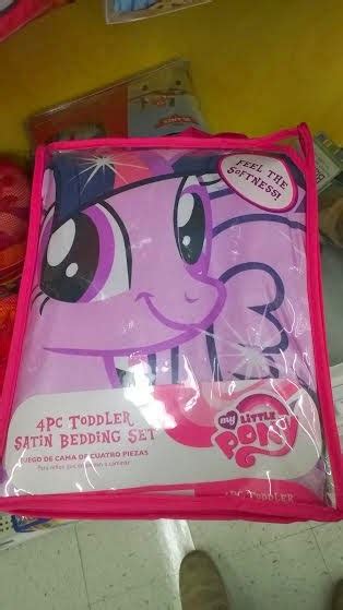 Random Tuesday #1: Easter, Wigs, Bags and Bedding Sets | MLP Merch